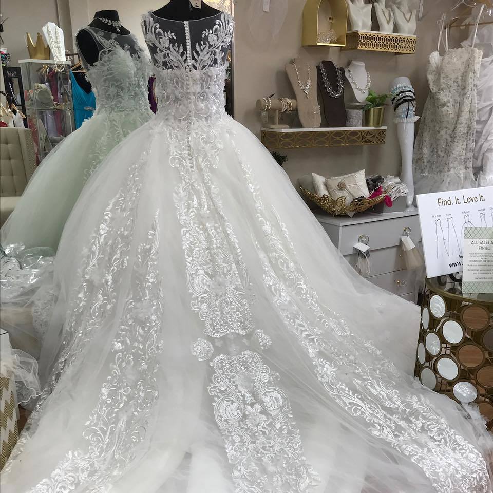 Sakuri Bridal LLC